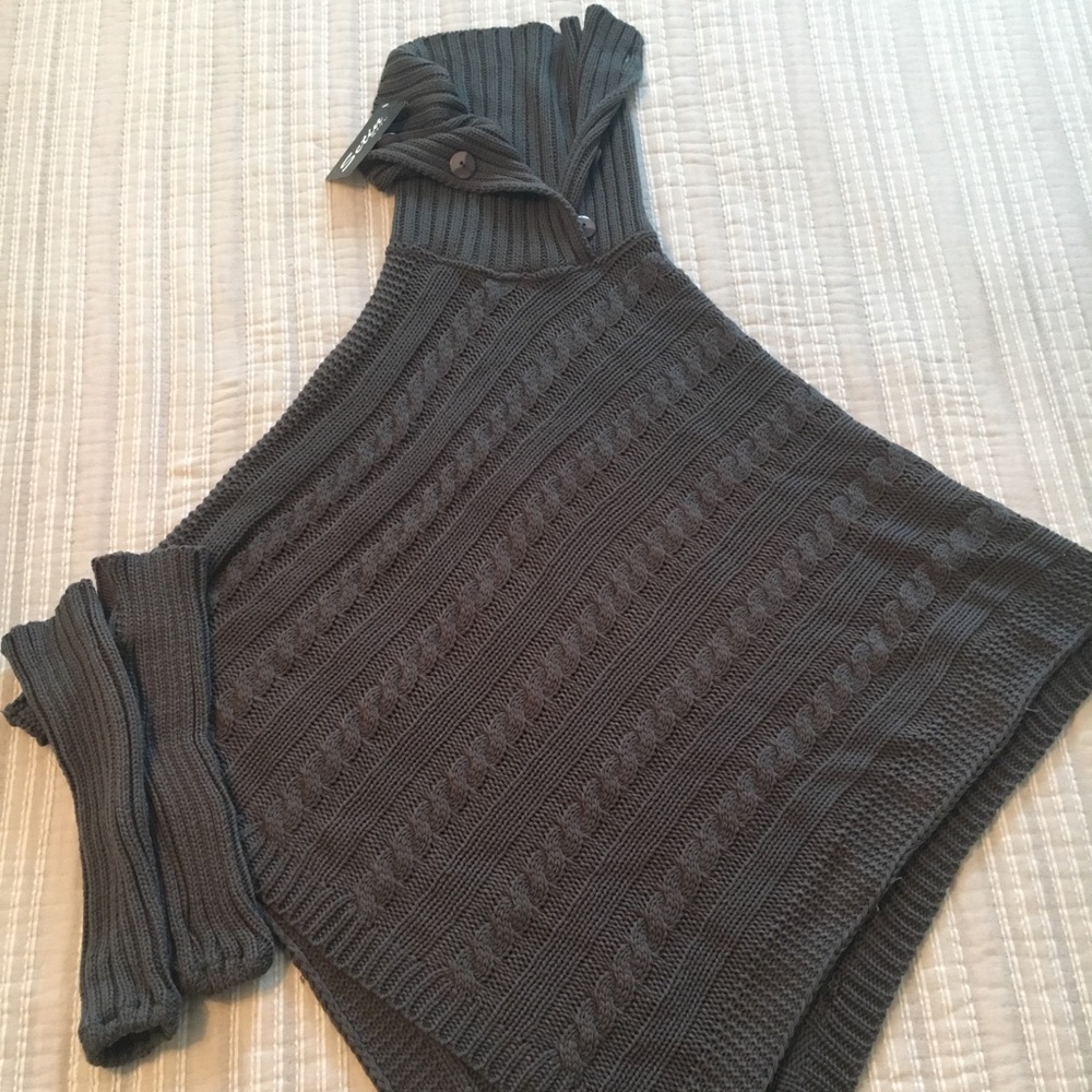 Setin Styl Gray Knit Poncho